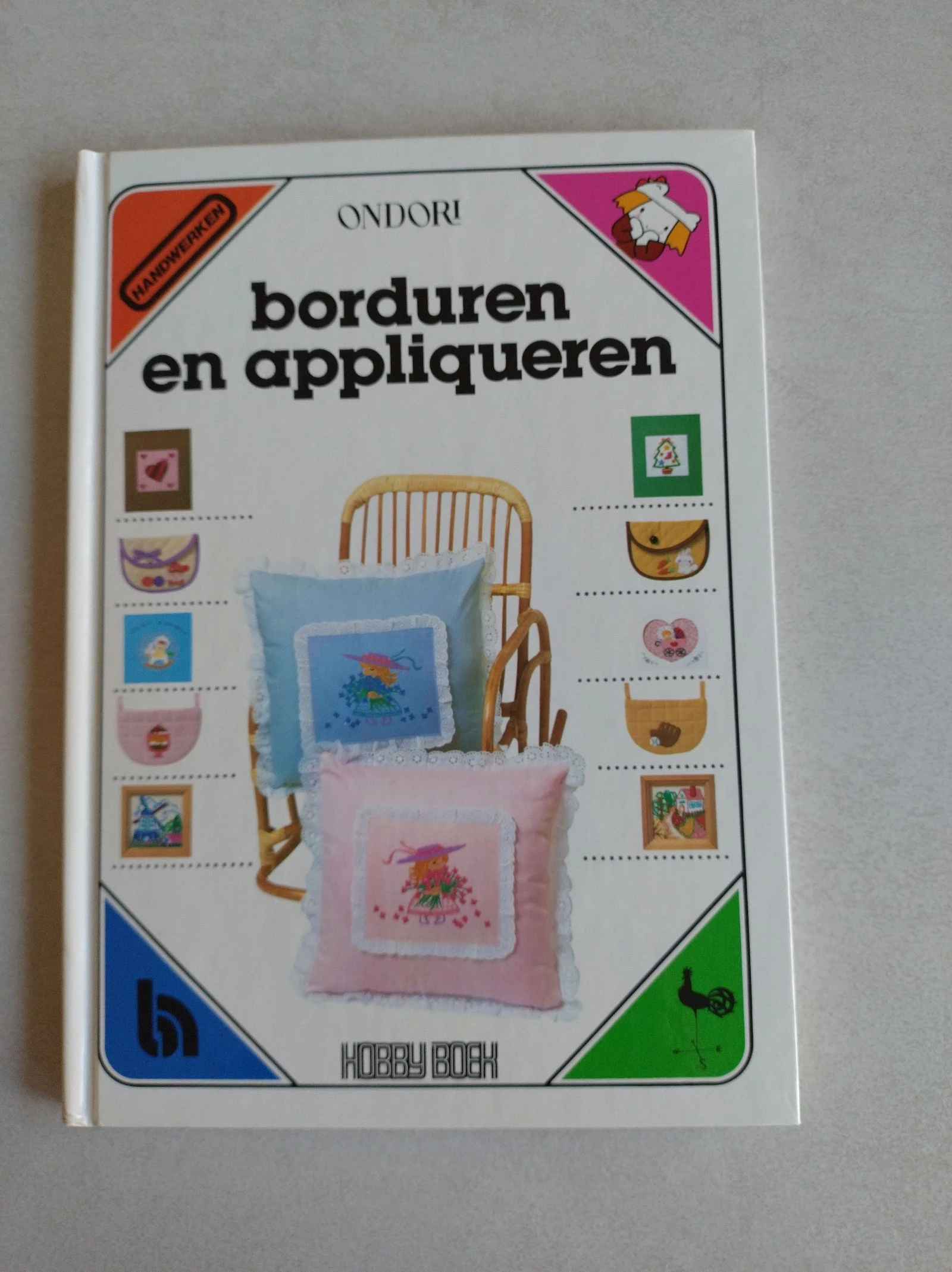 Boek borduren en appliqueren